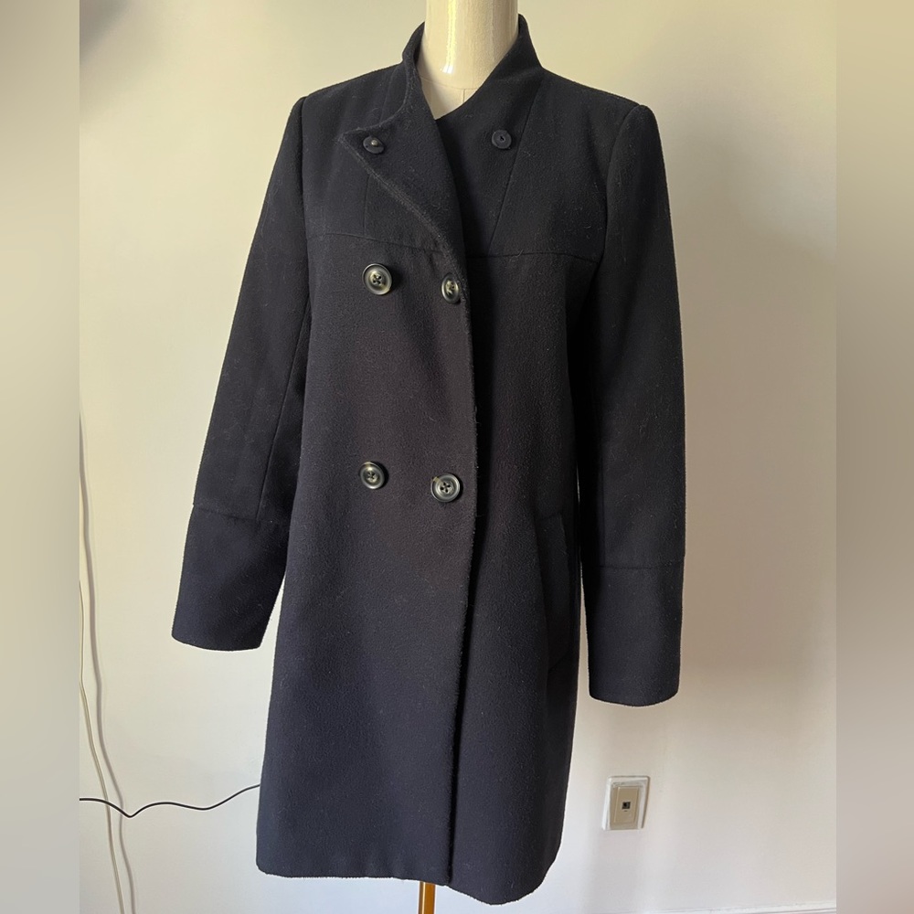 Women’s long coat from FOREVER 21 color navy in size M